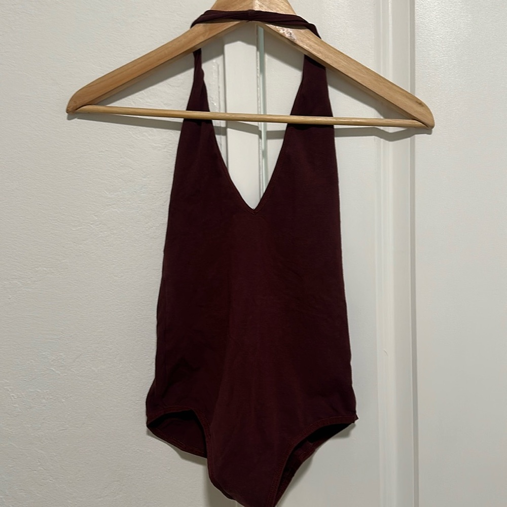 Low back halter bodysuit maroon from American apparel